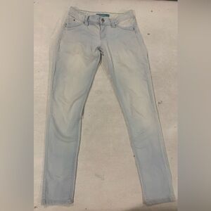 YMI Light Wash Skinny Jeans for Women